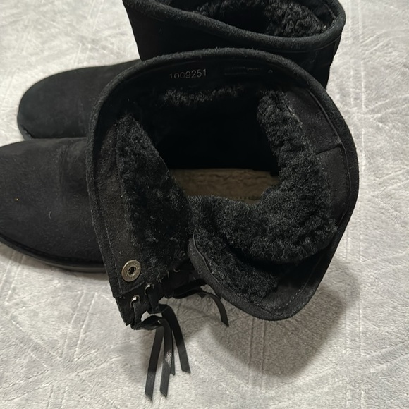 Ugg Australia Womens UGG Collection
Karisa Stingray boots Suede Black - Picture 8 of 9